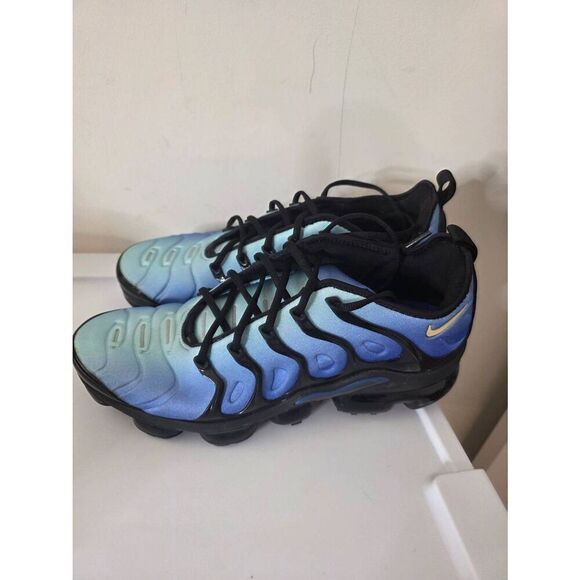 Size 11 - Nike Air VaporMax Plus Original Fade 924453-008